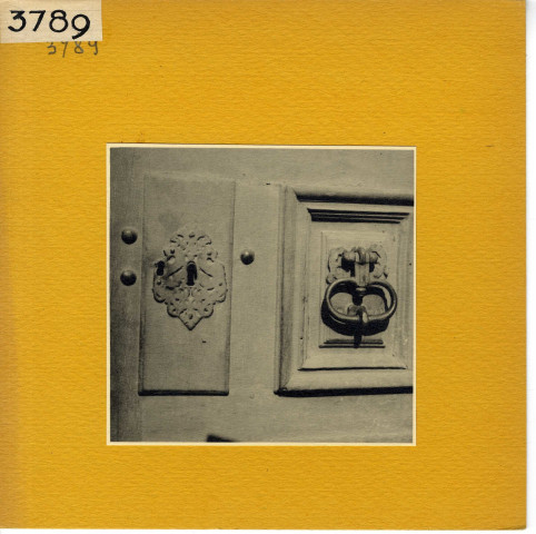 Angers : Vieilles serrures dans la Cité