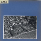 Savennières : Bourg et église, vue aérienne