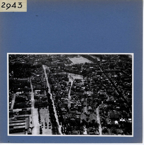 Angers : Vue aérienne de la rive gauche (gare Saint-Serge, boulevard Ayrault, place Louis-Imbach, quartier Boisnet)
