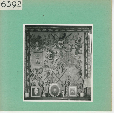 Les Verchers-sur-Layon : Château d'Echuilly, tapisserie de la grande salle