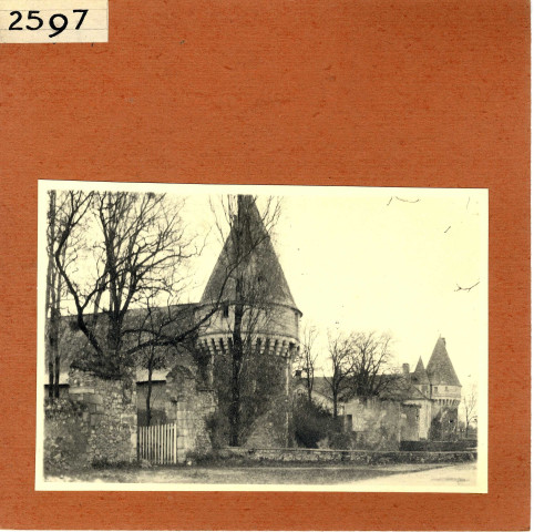 Seiches-sur-le-Loir : Château du Verger