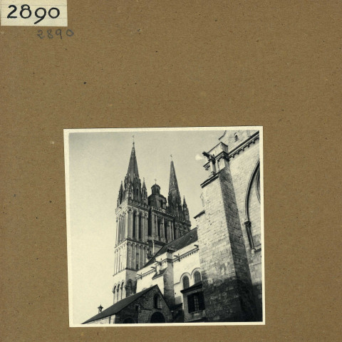 Angers : Cathédrale Saint-Maurice, extérieur