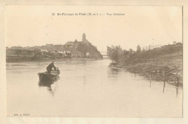 28. Saint-Florent-le-Vieil (M-et-L). Vue lointaine
