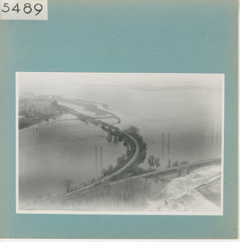 Angers : Inondations (vue aérienne)