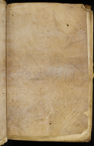 Henri de Suze. « Incipit Summa, ab Ostiensi super titulis Decretalium composita. Alpha et O unum... Hujusmodi Hostiensis Summa spectat conventui monasterii Sancti Albini Andegavensis, et michi Parvo commissa est usque ad duos annos proximos. Actum die VIII mensis augusti, anno Domini MoCCCCo quinquagesimo septimo. Jo. Petit »