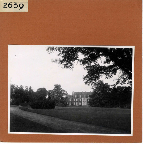 Le Louroux-Béconnais : Château de Chillon