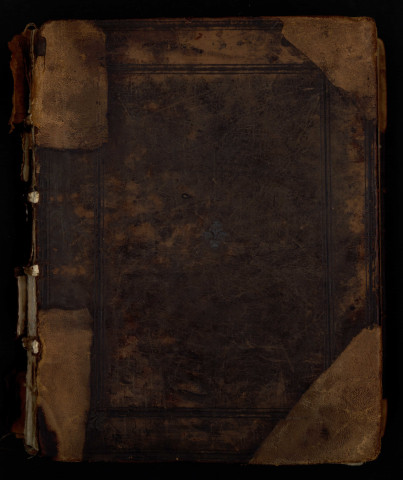 De universitate liber, in quo astronomiae doctrinaeve coelestis compendium terrae aptatum, et secundum coelestis influxus ordinem praecipuarumque originum rationem tutus orbis terrae quatenus innotuit, cum regnorum temporibus exponitur. Sed ante omneis alias orbis parteis Terra Sancta summo, hoc est, amplissimo compendio describitur... Cui Gallia ob primarium orbis nomen et jus substituitur, eo quod ambae toti orbi legem sunt daturae. Guiliellmo Postello authore