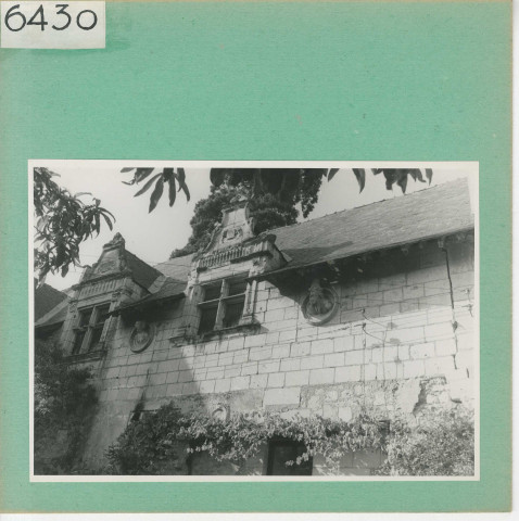 Saint-Rémy-la-Varenne : Le prieuré