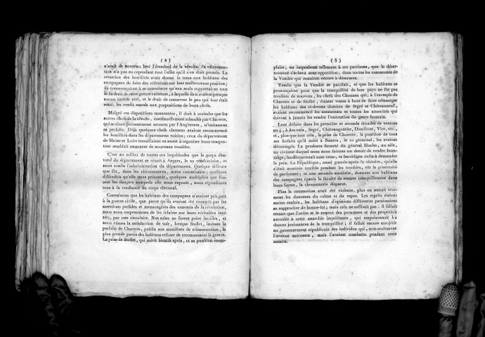 Compte-rendu par l'administration centrale du départ. de Maine-et-Loire, du 1er brumaire an IV au 1er brumaire an V