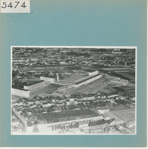 Angers : Ecole La Baronnerie (vue aérienne)