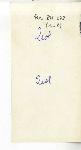 Portraits photographiques de Mgr Pierre Veuillot, évêque d'Angers (1959-1961)