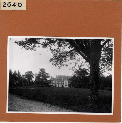 Le Louroux-Béconnais : Château de Chillon