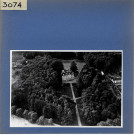 Saint-Laurent-de-la-Plaine : Château du Plessis-Raimont, vue aérienne