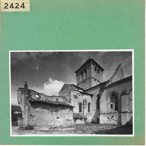 Cizay-La-Madeleine : Abbaye d'Asnières