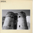 Angers : Tours au sol et fossés