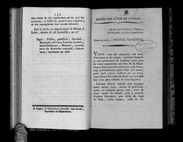 Armée des côtes de l'Océan. Quartier-général. Ȩncore un mot... Peuple, écoutez !,̧ Signé, L. Hoche