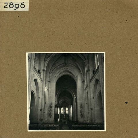 Angers : Eglise Saint-Serge, nef