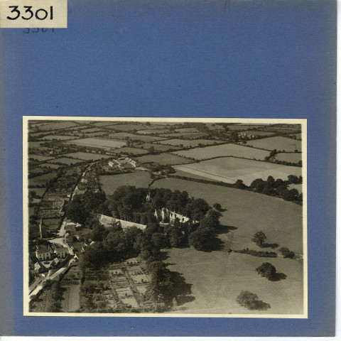 Plessis-Macé : Château du Plessis-Macé (vue aérienne)