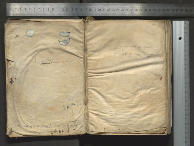 Évangile de S. Jean, avec la glose ordinaire