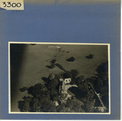 Plessis-Macé : Château du Plessis-Macé (vue aérienne)