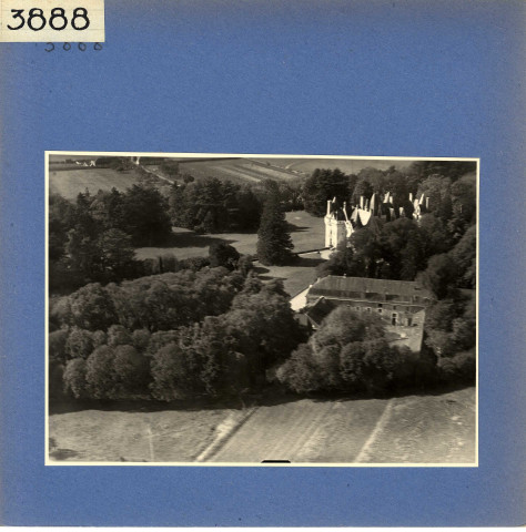 Luché-Pringé : Château de Gallerande, vue aérienne