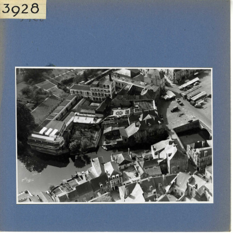 Segré : Vue aérienne d'ensemble