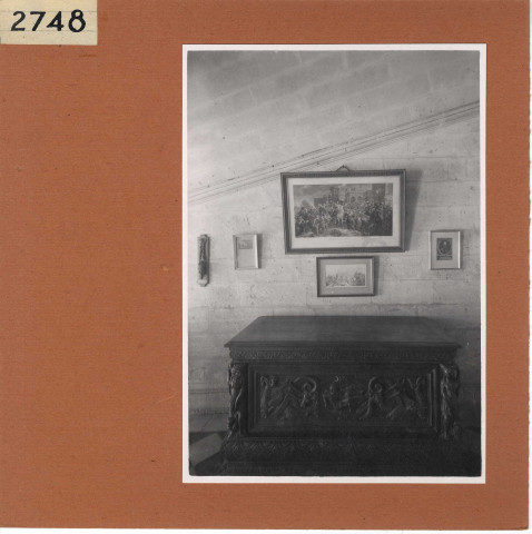 Brissac : Château de Brissac, meuble