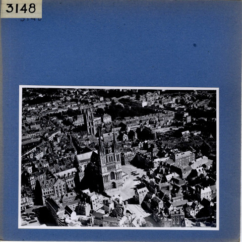 Angers : Cathédrale Saint-Maurice, vue aérienne