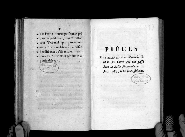 Pièces relatives à la démarche de MM. les curés qui ont passé dans la salle nationale le 12 juin 1789
