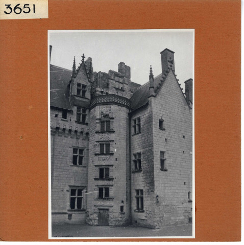 Montsoreau : Cour intérieure