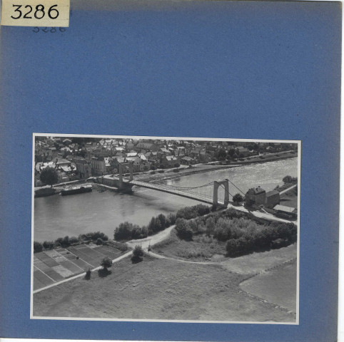 Chalonnes : Pont, vue aérienne