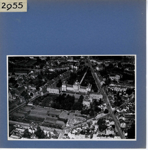 Angers : Vue aérienne de l'Université catholique