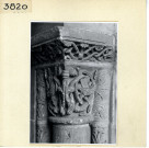 Angers : Détails des arcades romanes