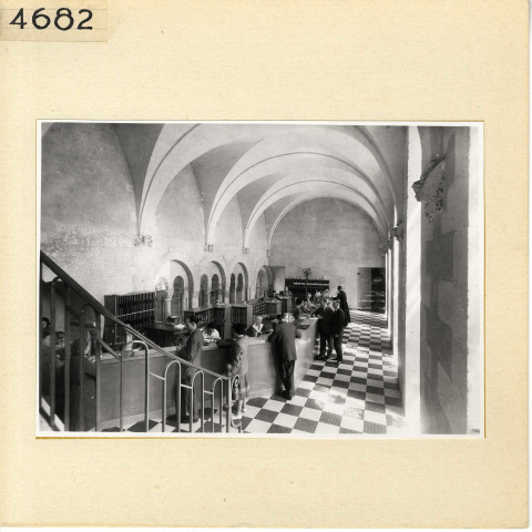 Angers : Préfecture, bureau première division