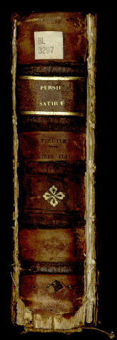 Auli Persii Flacci satyrarum liber, ab Elia Vineto Santone emendatus ; cujus annotationes una cum Annaei Cornuti grammatici vetustissimi commentario in eundem satyrarum Persii librum, separatim expressimus.