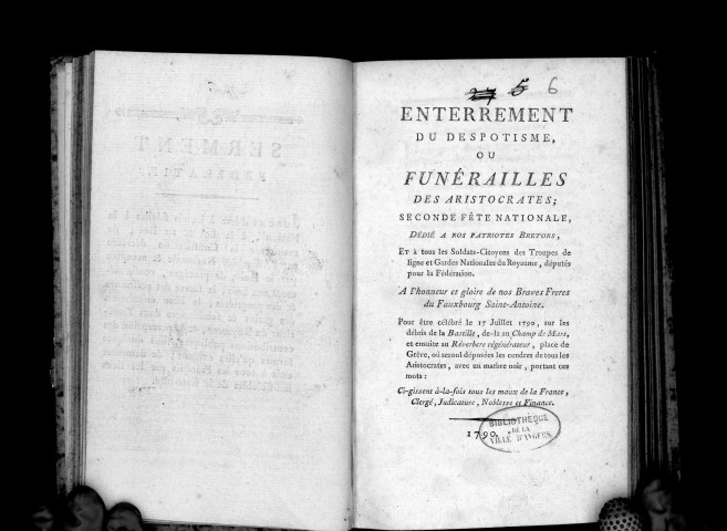 Enterrement du despotisme, ou funérailles des aristocrates ; seconde fête nationale... à l'honneur et gloire de nos braves frères du fauxbourg Saint-Antoine ; pour être célébrée le 14 juillet 1790 sur les débris de la Bastille, de là au Champ de Mars, et ensuite au Réverbère régénérateur, place de la Grève, où seront déposées les cendres de tous les aristocrates, avec un marbre noir portant ces mots : Ci-gisent à la fois tous les maux de la France, Clergé, Judicature, Noblesse et Finance