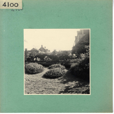 Beaulieu-sur-Layon : Jardin public