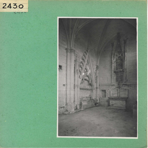 Cizay-La-Madeleine : Abbaye d'Asnières (intérieur)