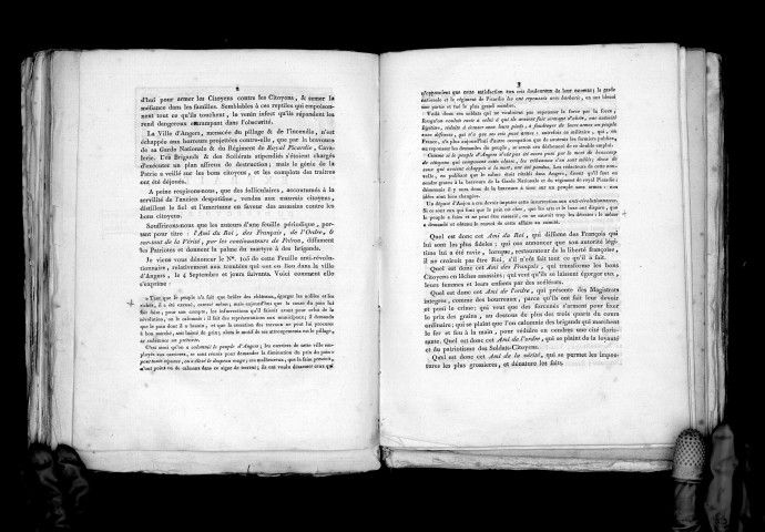 Extrait du registre des délibérations du directoire du département de Maine-et-Loire, relativement aux troubles qui ont eu lieu dans la ville d'Angers le 4 septembre 1790