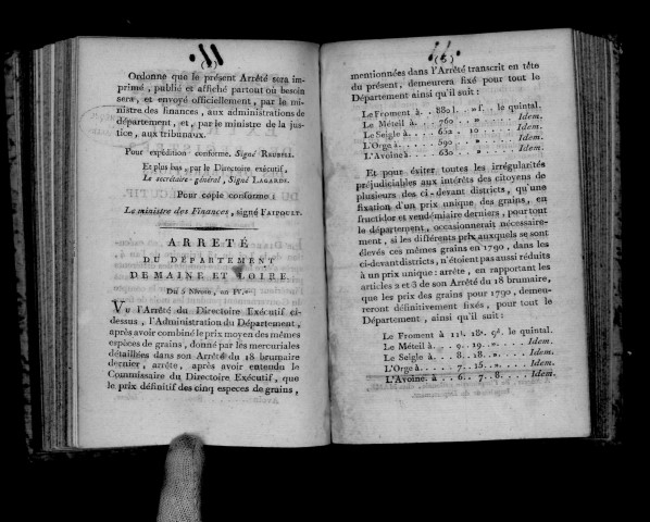 Extrait des registres des délibérations du Directoire exécutif du 19 frimaire an IV