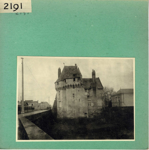 Les Ponts-de-Cé : Château du Roi René