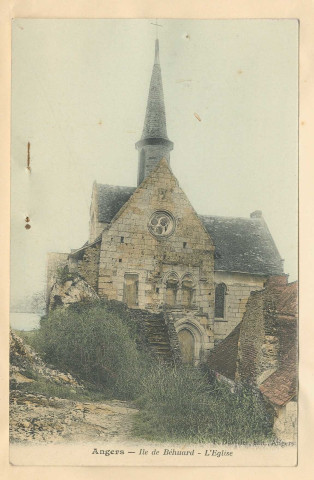 Angers. Ile de Béhuard. L'église