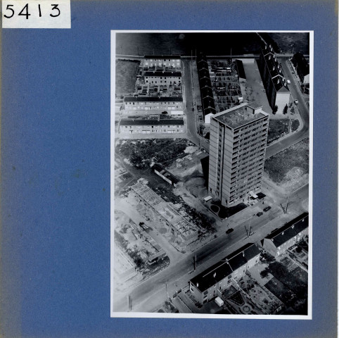 Angers : Belle-Beille, Tour Violet (vue aérienne)