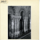 Angers : Détails des arcades romanes