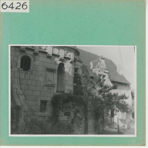 Saint-Rémy-la-Varenne : Le prieuré