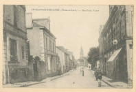 Chalonnes-sur-Loire (Maine-et-Loire). Rue Félix faure