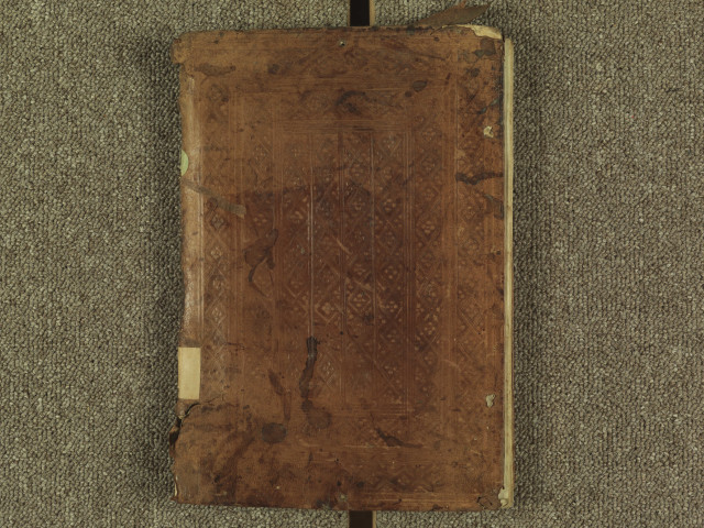 Fragment d'un Pontifical. Aux fol. 41-42, additions du XVIe siècle