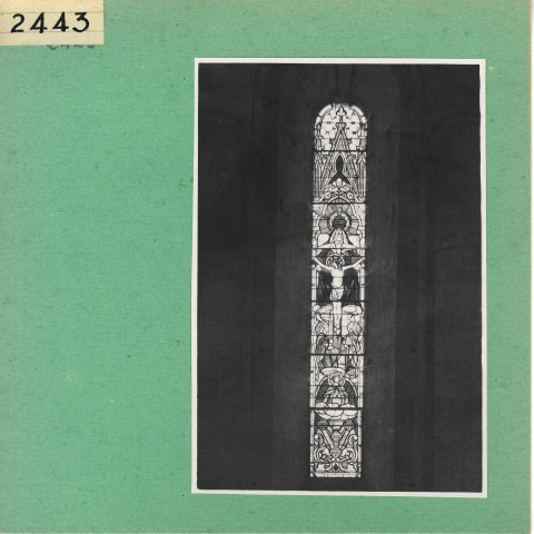 Cizay-La-Madeleine : Abbaye d'Asnières (vitrail)