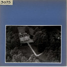 Saint-Laurent-de-la-Plaine : Château du Plessis-Raimont, vue aérienne