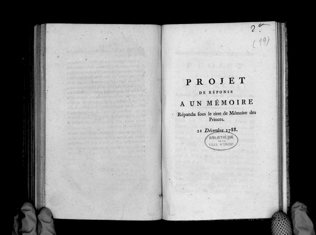 Projet de réponse à un mémoire répandu sous le titre de Mémoire des princes. 21 décembre 1788